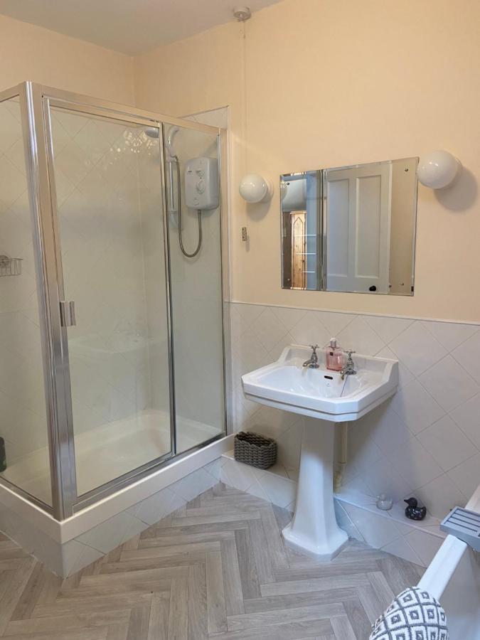 Fabulous 2 Bedroom House Just Outside Edinburgh Auchendinny Exterior foto